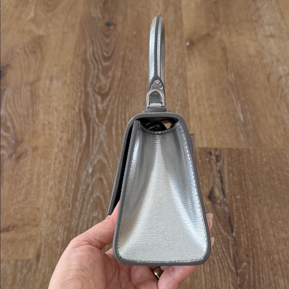 Balenciaga Hourglass XS Silver - Picture 6 of 11